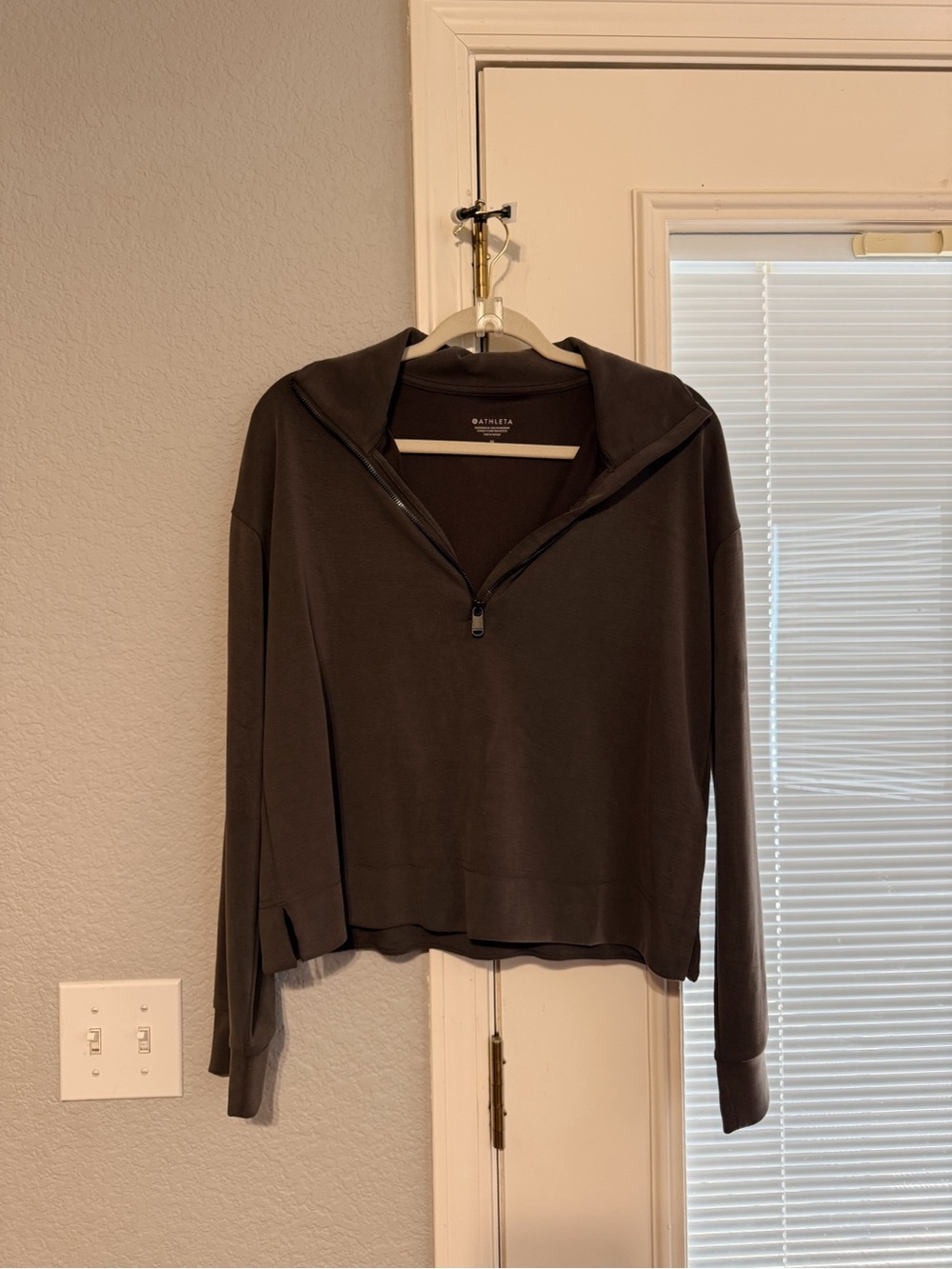 Athleta Seasoft Quarter Zip Jogger Set Truffle Brown M